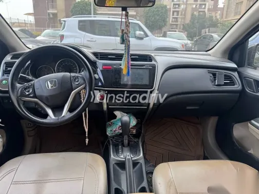 Honda City 2015 Black Used for Sale - 3