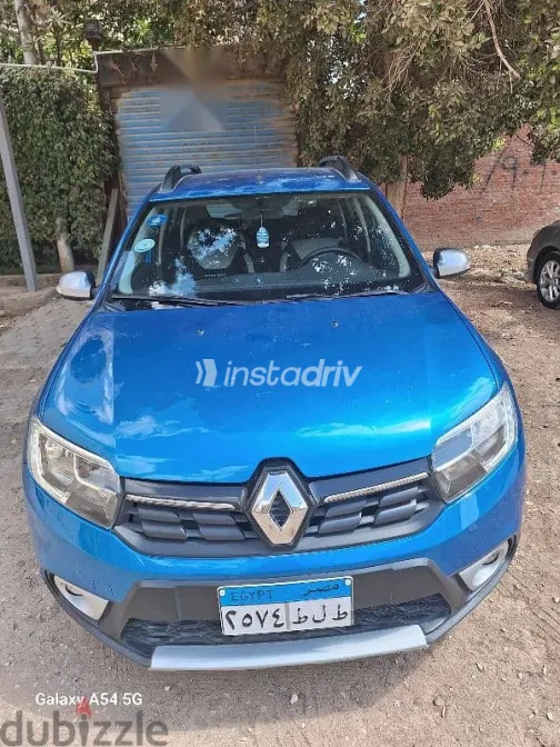 رينو سانديرو 2020 أزرق غامق مستعملة للبيع - 2