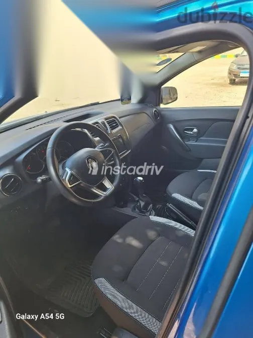 رينو سانديرو 2020 أزرق غامق مستعملة للبيع - 3