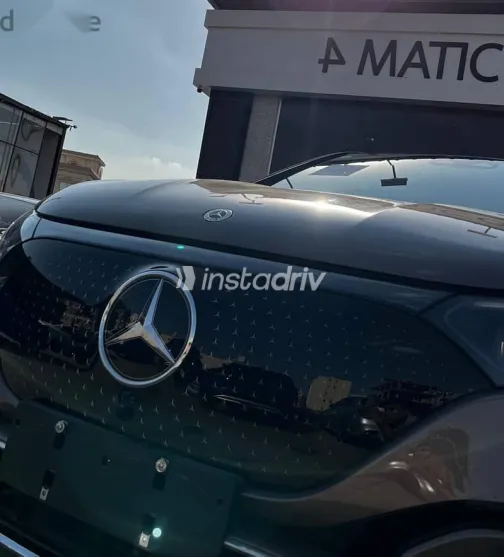 مرسيدس EQE 2024 بني جديدة للبيع - 3