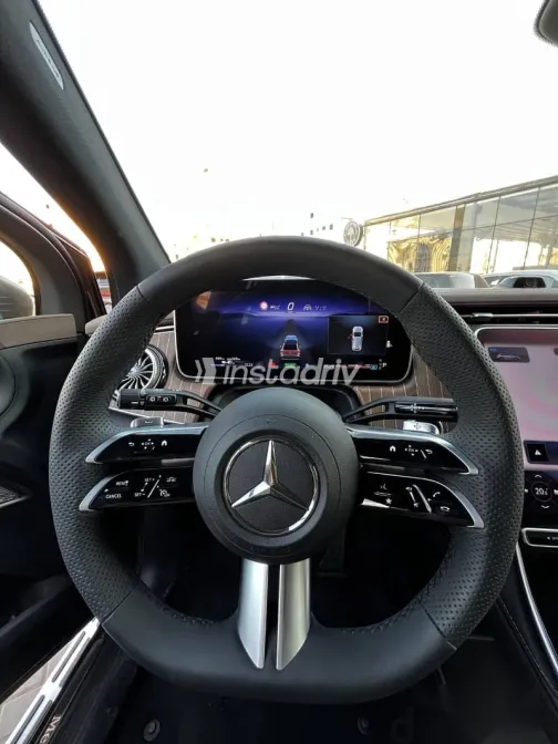 مرسيدس EQE 2024 بني جديدة للبيع - 7