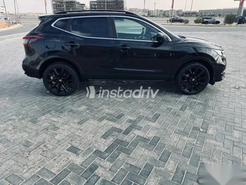 نيسان قشقاي 2021 أسود مستعملة للبيع - 5