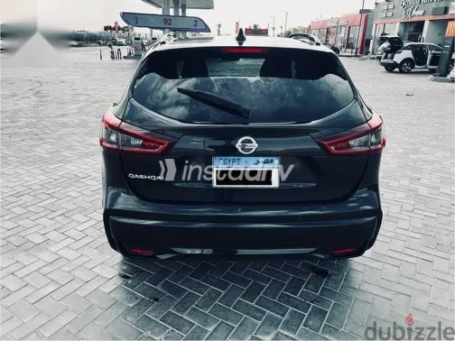 نيسان قشقاي 2021 أسود مستعملة للبيع - 6