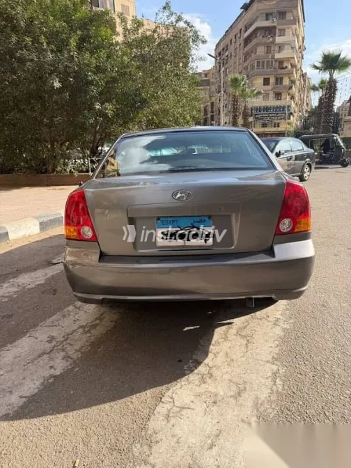 هيونداي فيرنا 2008 رمادي مستعملة للبيع - 2