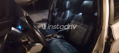 هيونداي اكسنت 2012 فضي مستعملة للبيع - 6