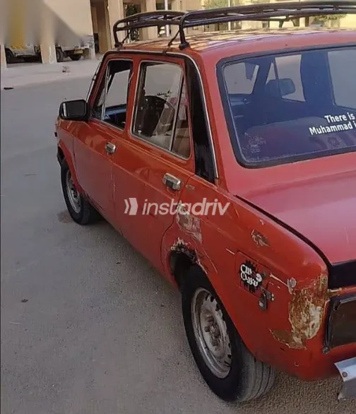 فيات 128 1979 أحمر مستعملة للبيع - 3