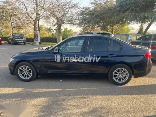 BMW 318 2019 Black Used for Sale - 3