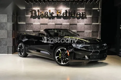 شيفروليه كمارو 2022 أسود جديدة للبيع - 1