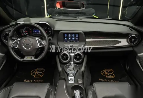 شيفروليه كمارو 2022 أسود جديدة للبيع - 5