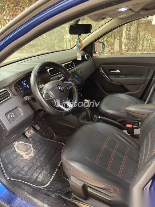 رينو داستر 2021 أزرق غامق مستعملة للبيع - 7