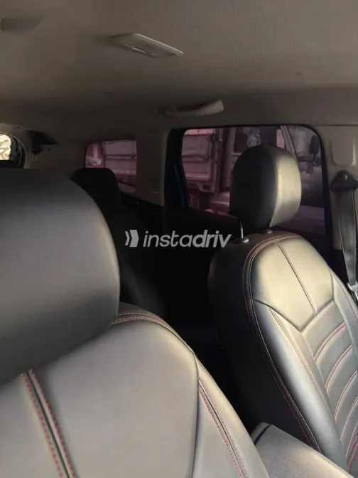 رينو داستر 2021 أزرق غامق مستعملة للبيع - 8