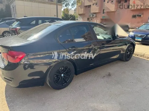 بي ام دبليو 318 2019 أسود مستعملة للبيع - 8