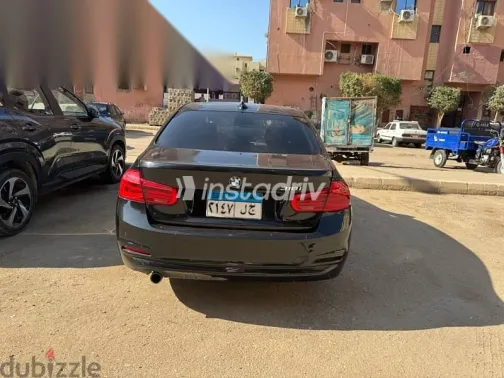 بي ام دبليو 318 2019 أسود مستعملة للبيع - 9