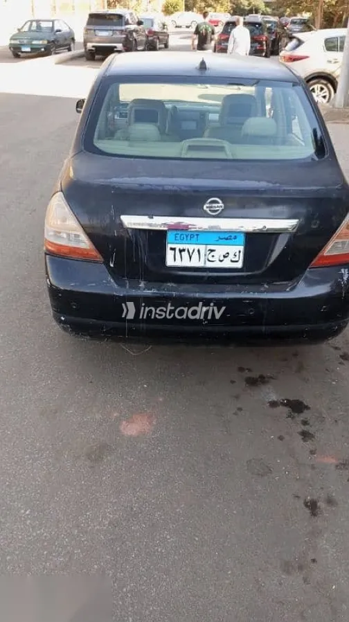 نيسان تيدا 2007 أسود مستعملة للبيع - 4