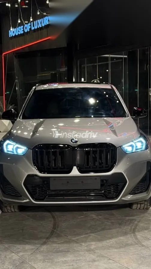 BMW X1 2025 Gray Used for Sale - 2