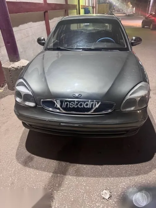 دايو نوبيرا 2004 رمادي مستعملة للبيع - 1