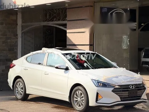 هيونداي إلنترا 2026 أبيض جديدة للبيع - 6