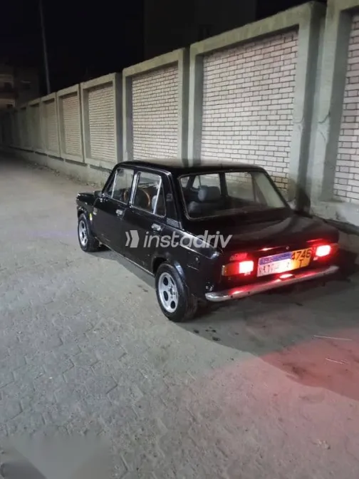 فيات 128 1976 أسود مستعملة للبيع - 6