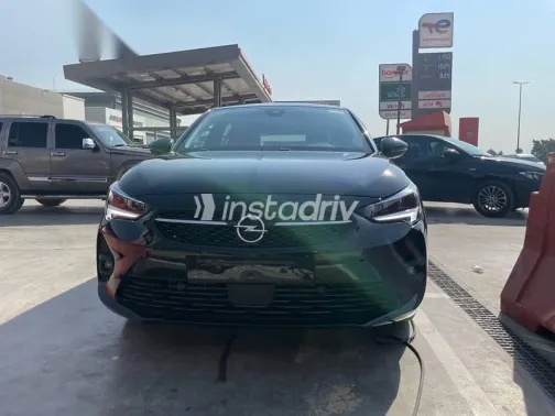 اوبل كورسا 2023 أسود مستعملة للبيع - 3