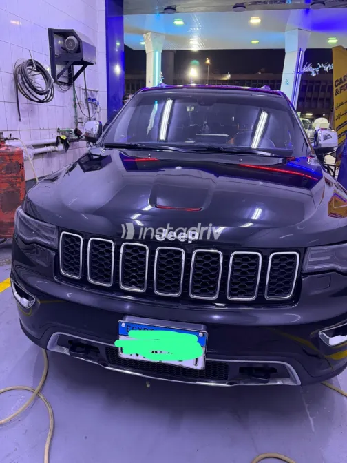 جيب جراند شيروكي 2022 أبيض مستعملة للبيع - 4