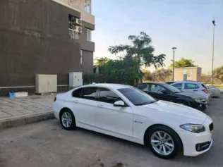 بي ام دبليو 520 2017 أبيض مستعملة للبيع