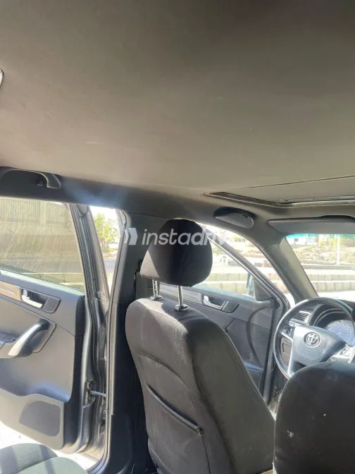 بريليانس V5 2017 أبيض مستعملة للبيع - 2