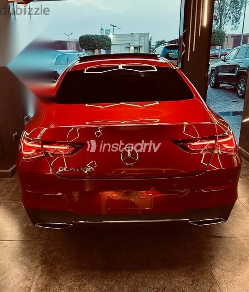 مرسيدس CLA 200 2022 أحمر مستعملة للبيع - 2