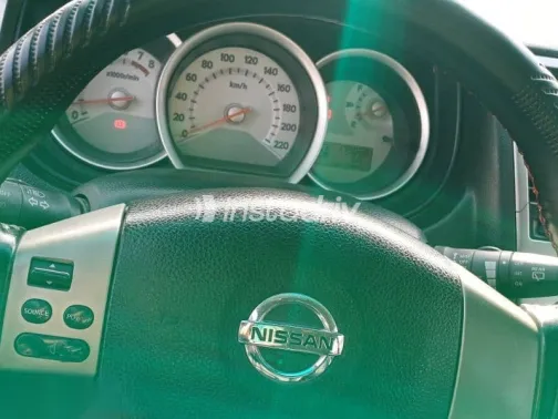 نيسان تيدا 2010 أسود مستعملة للبيع - 9