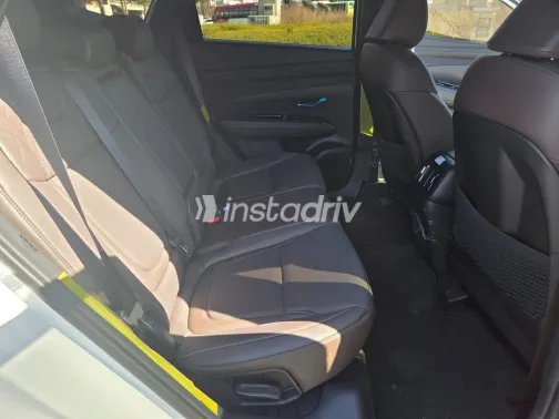 هيونداي توسان 2026 أبيض مستعملة للبيع - 2