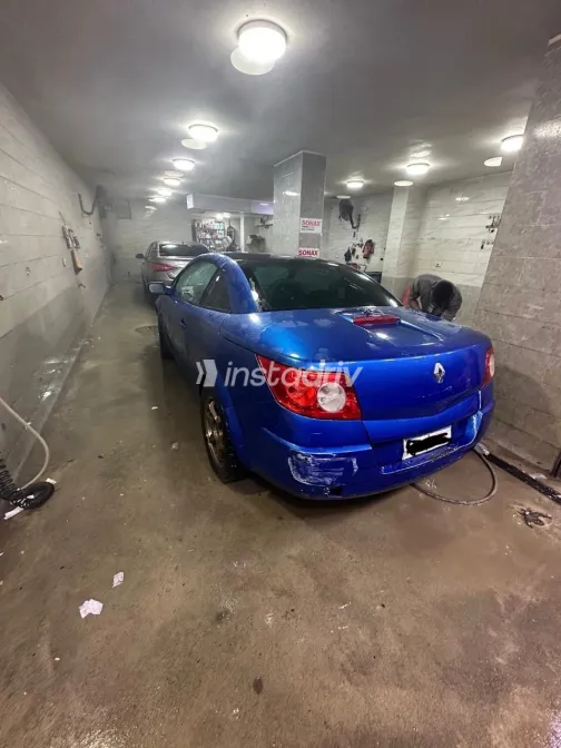 Renault Megane 2004 White Used for Sale - 3