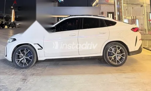 بي ام دبليو X6 2024 أبيض مستعملة للبيع - 4