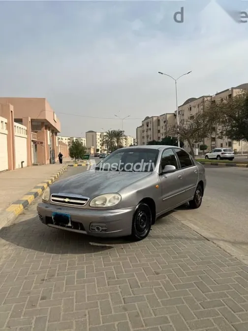 شيفروليه لانوس 2017 فضي مستعملة للبيع - 1