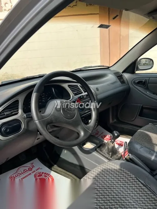 شيفروليه لانوس 2017 فضي مستعملة للبيع - 2