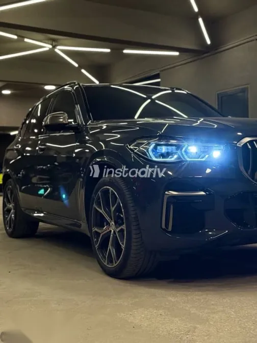 بي ام دبليو X5 2023 رمادي مستعملة للبيع - 2