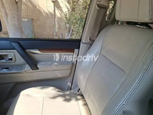 Mitsubishi Pajero 2008 Beige Used for Sale - 7