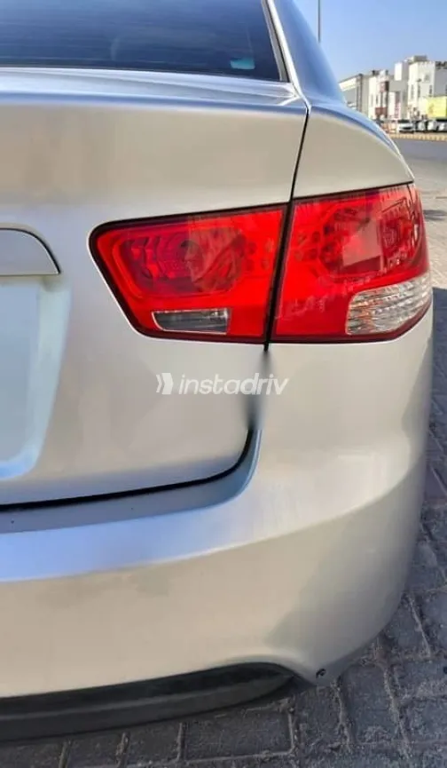 Kia Cerato 2012 Gray Used for Sale - 7