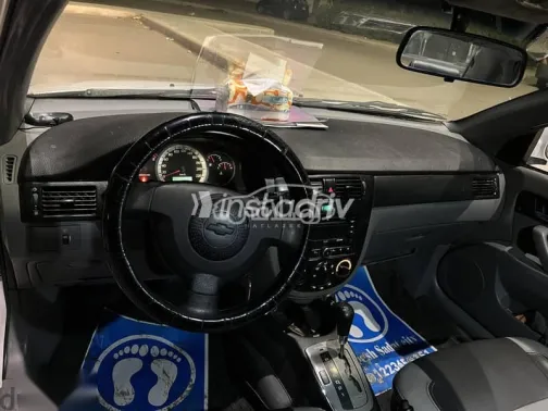 شيفروليه أوبترا 2006 أبيض مستعملة للبيع - 7