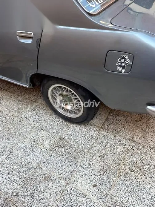 بيجو 504 1978 فضي مستعملة للبيع - 2