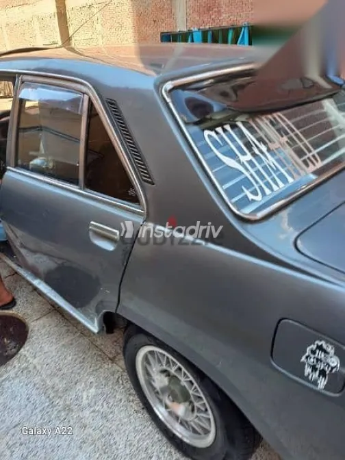 بيجو 504 1978 فضي مستعملة للبيع - 3