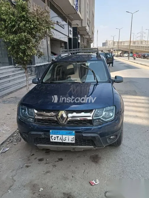 رينو داستر 2017 أزرق غامق مستعملة للبيع - 4