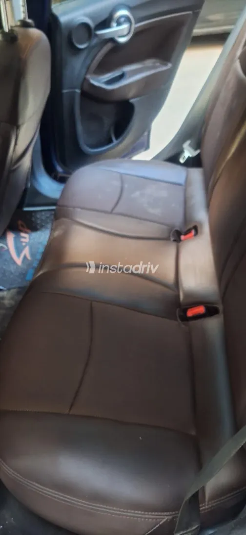 فيات 500 X 2019 أبيض مستعملة للبيع - 2