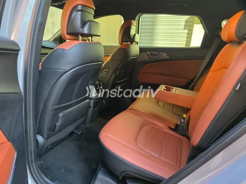 Kia Sportage 2025 White Used for Sale - 8