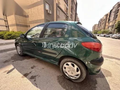 بيجو 206 2000 أخضر مستعملة للبيع - 5