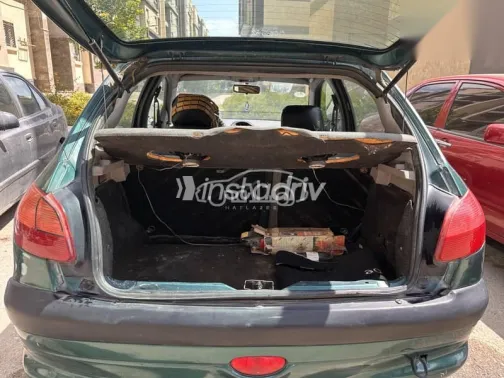 بيجو 206 2000 أخضر مستعملة للبيع - 6