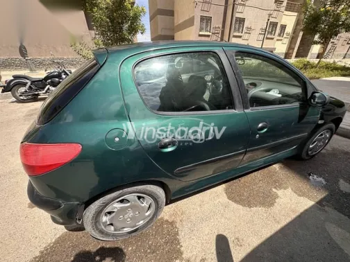 بيجو 206 2000 أخضر مستعملة للبيع - 8