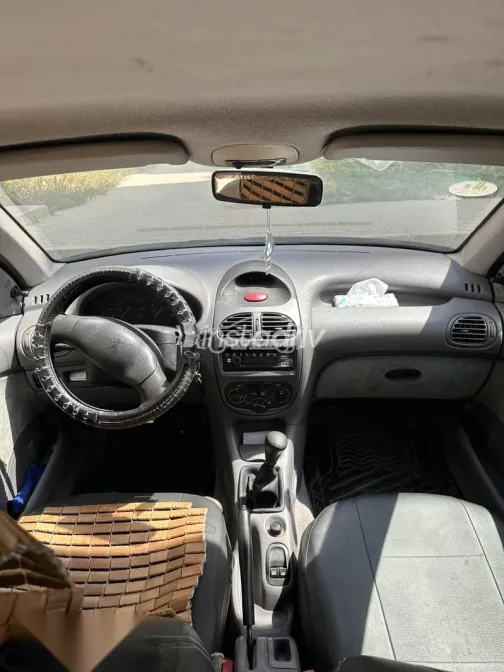 بيجو 206 2000 أخضر مستعملة للبيع - 10