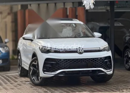 فولكس فاغن تيجون 2025 أبيض جديدة للبيع - 1