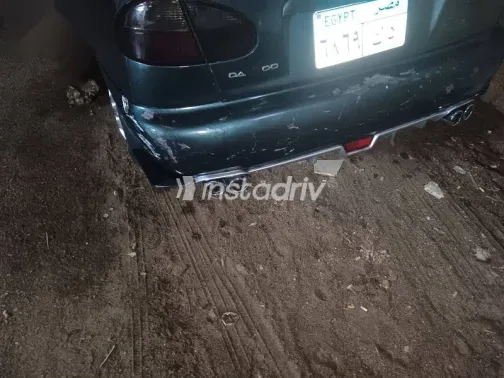 دايو لانوس 1999 أخضر مستعملة للبيع - 2