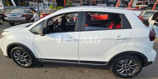 جيلي جى اكس ٣ برو 2024 أبيض مستعملة للبيع - 4