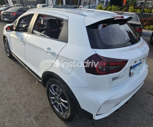 جيلي جى اكس ٣ برو 2024 أبيض مستعملة للبيع - 5